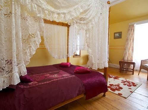 St Ronan'S Hotel Innerleithen Extérieur photo