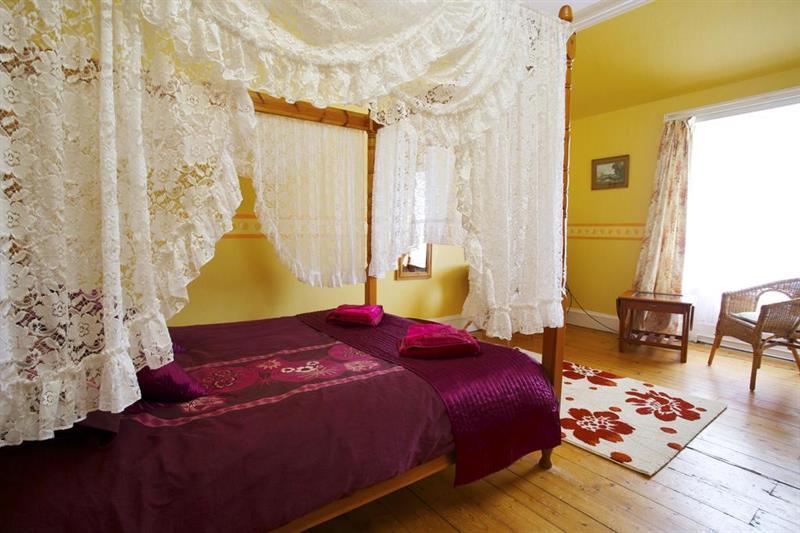 St Ronan'S Hotel Innerleithen Extérieur photo